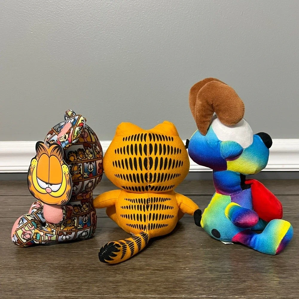 Garfield Plush Lot of 3 Dolls 7